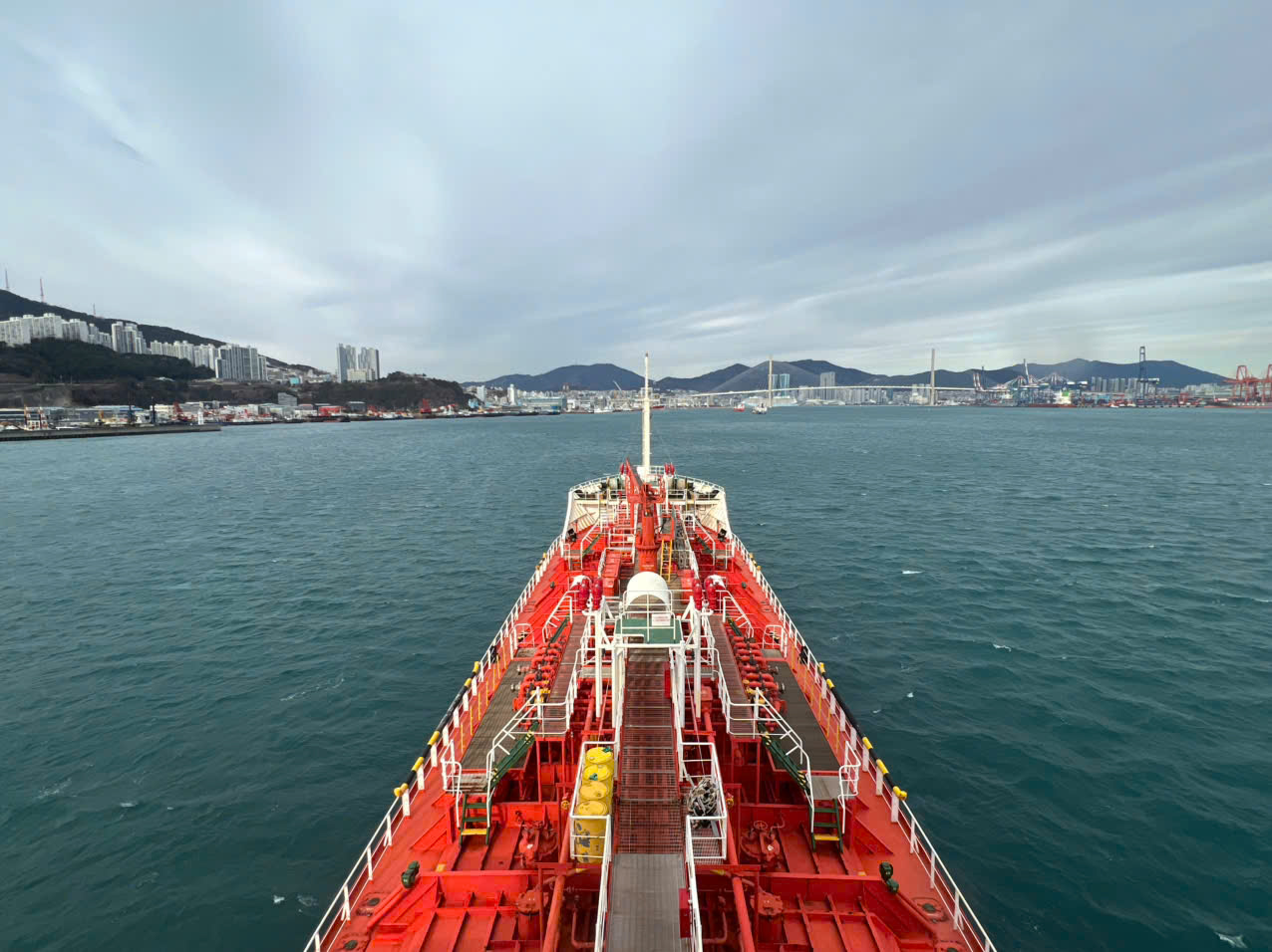 Gen H Z7504366219486 1c79a5c3526e455dd83aac913d8703cf